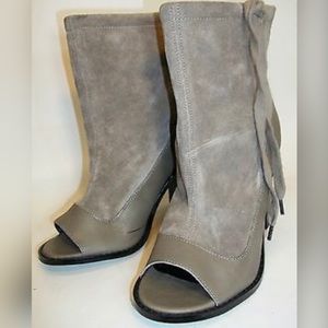 Kelsi Dagger Brooklyn Wos Booties Peep Toe Suede